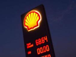 Y�ksek petrol fiyatlar� Shell'e yarad�